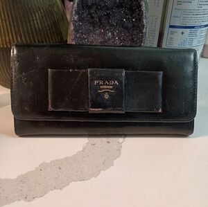 Prada Saffiano Bow Continental Wallet Black